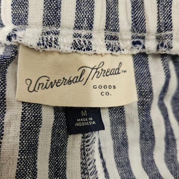 Universal Thread Women's Medium Linen Blend Blue and White Striped Shorts - Picture 4 of 6
